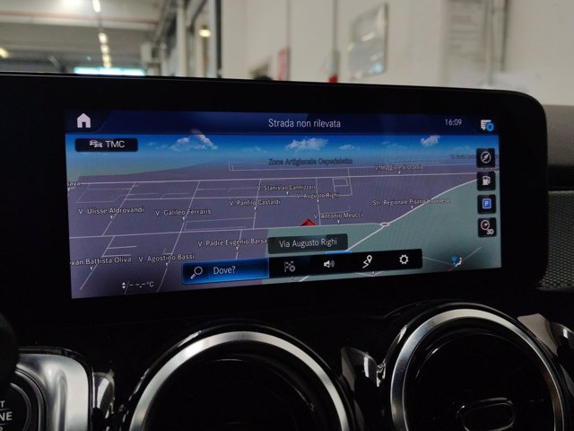 MERCEDES Classe GLB 200 D Business Extra 8G-DCT