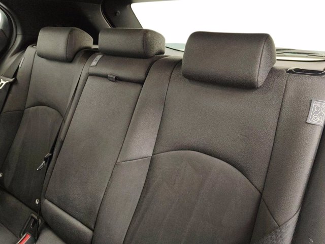 LEXUS UX Hybrid Executive