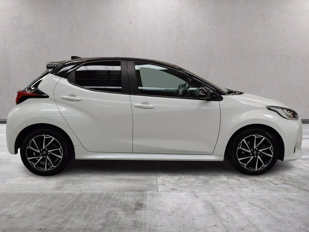 TOYOTA Yaris 1.5 Hybrid 5 porte Style