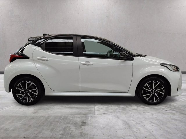 TOYOTA Yaris 1.5 Hybrid 5 porte Style