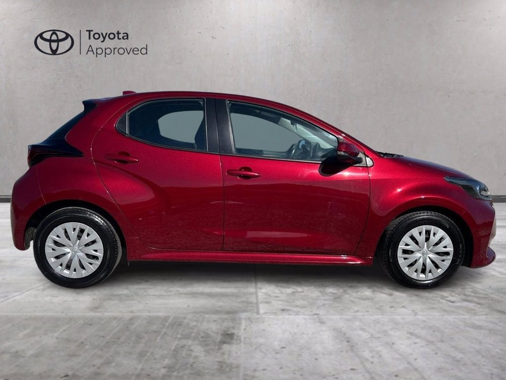 TOYOTA Yaris 1.0 5 porte Active