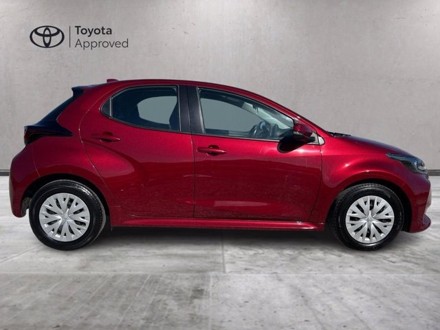 TOYOTA Yaris 1.0 5 porte Active