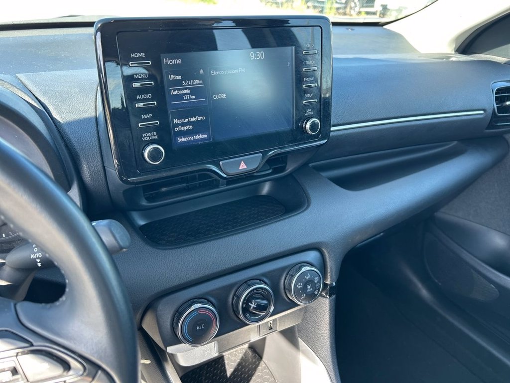 TOYOTA Yaris 1.0 5 porte Active