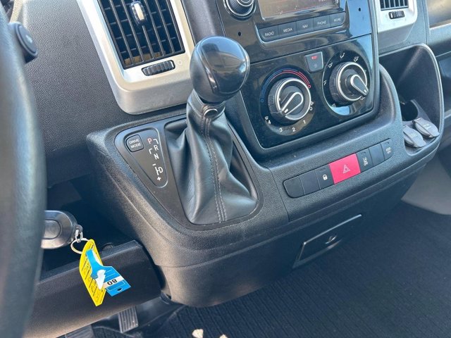 FIAT Ducato 290 2020 33 MH2 2.3 mjt 160cv vetrato AT9 E6d-temp
