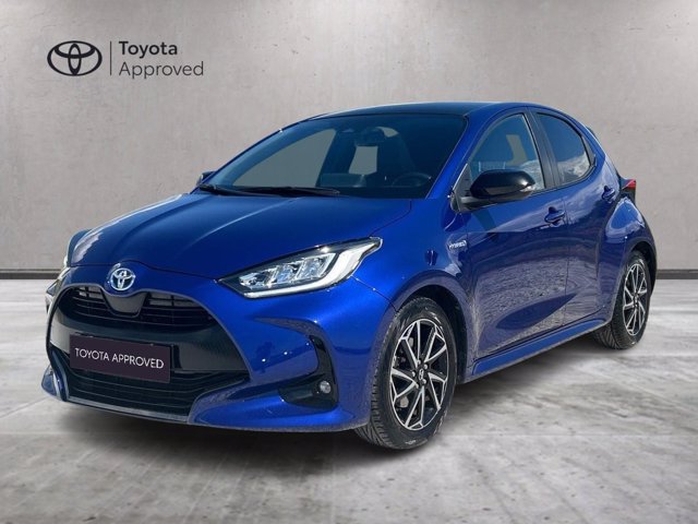 TOYOTA Yaris 1.5h lounge