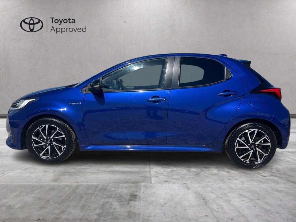 TOYOTA Yaris 1.5h lounge