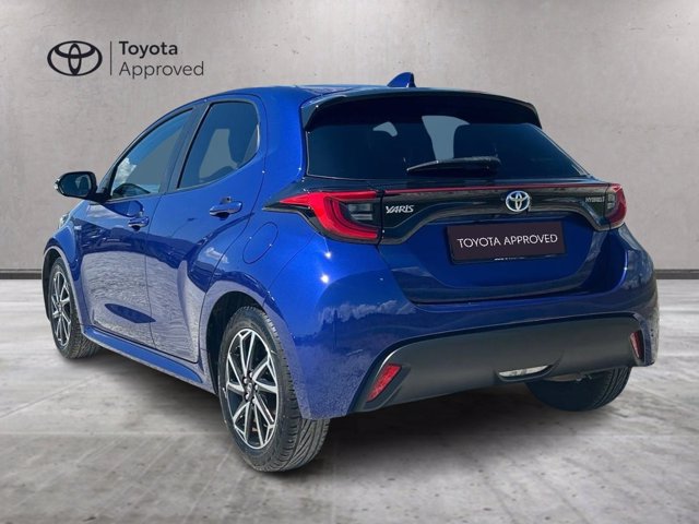 TOYOTA Yaris 1.5h lounge