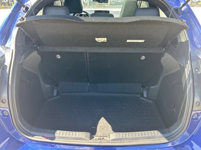 TOYOTA Yaris 1.5h lounge