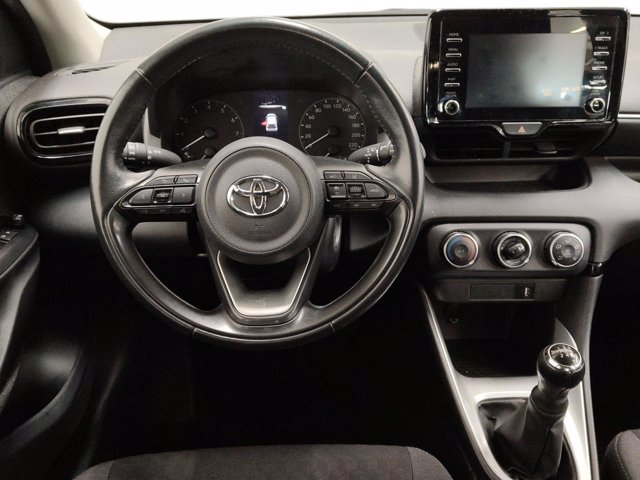 TOYOTA Yaris 1.0 5 porte Business