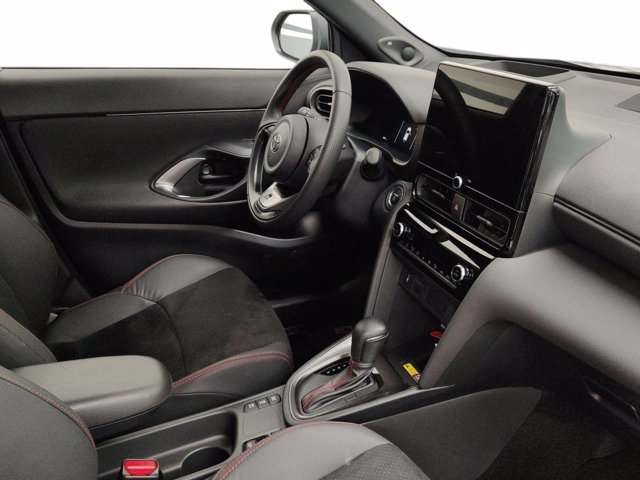 TOYOTA Yaris cross 1.5h gr sport fwd 130cv e-cvt