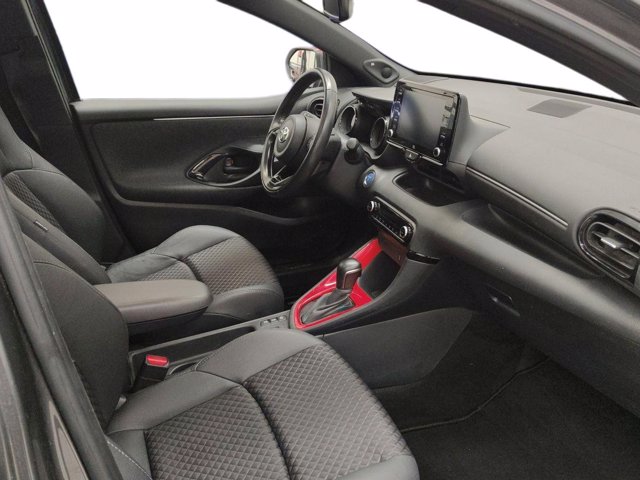 TOYOTA Yaris 1.5 Hybrid 5 porte Lounge