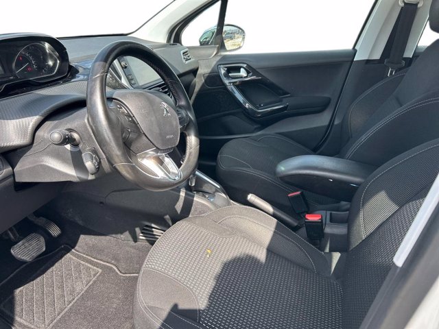 PEUGEOT 208 5p 1.2 puretech t allure s&s 110cv 5p eat6