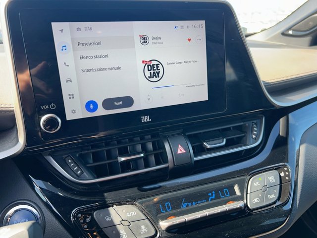TOYOTA C-HR 1.8 Hybrid E-CVT Lounge