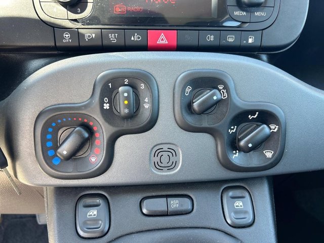 FIAT Panda 0.9 t.air t. natural power city life 70cv 5p.ti
