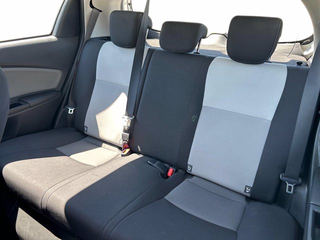 TOYOTA Yaris 5p 1.5h active