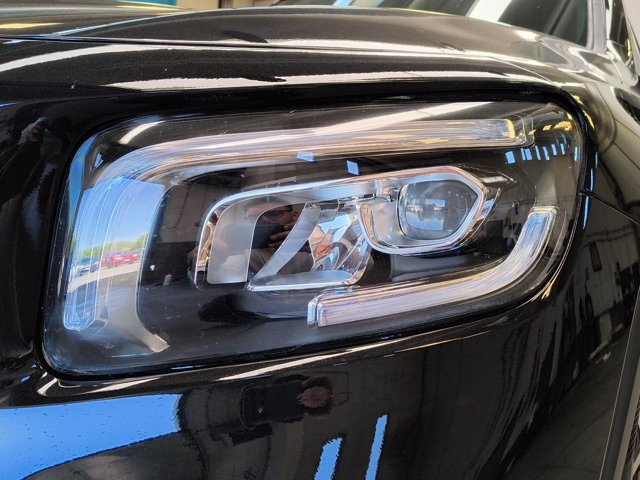 MERCEDES Glb 180 d premium auto