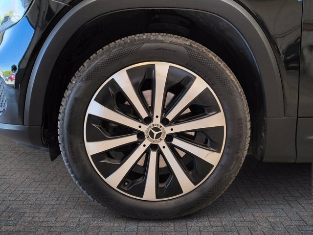 MERCEDES Glb 180 d premium auto
