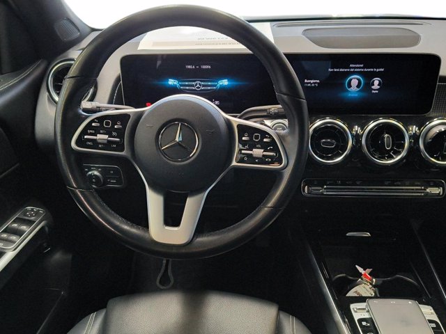 MERCEDES Glb 180 d premium auto