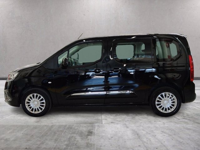 TOYOTA Proace city verso 1.2p 110cv s&s l1 d executive