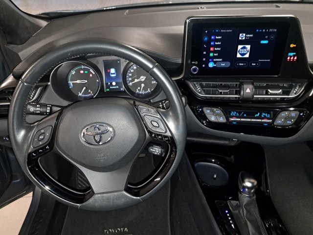 TOYOTA C-hr 1.8h trend e-cvt