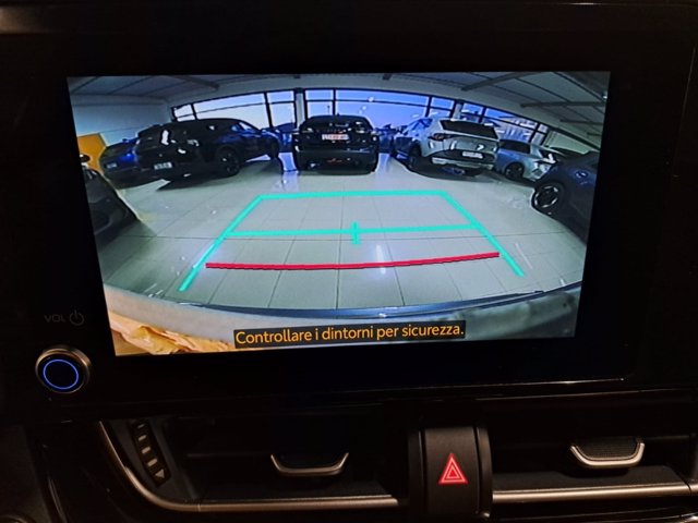 TOYOTA C-hr 1.8h trend e-cvt