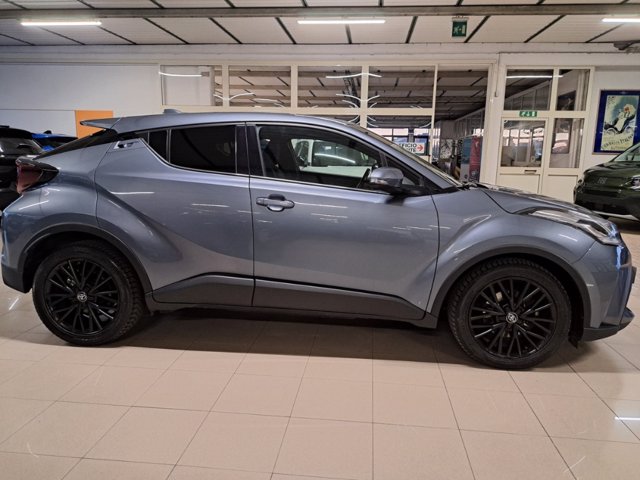 TOYOTA C-hr 1.8h trend e-cvt