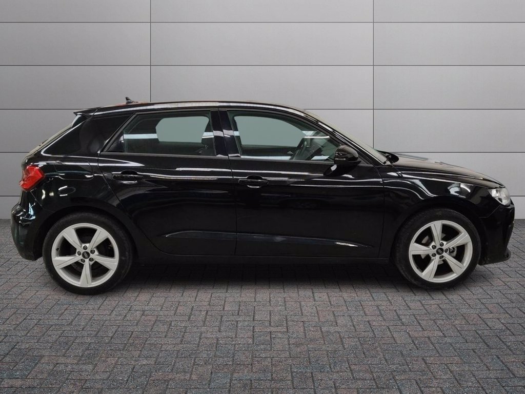 AUDI A1 sportback 25 1.0 tfsi admired my20