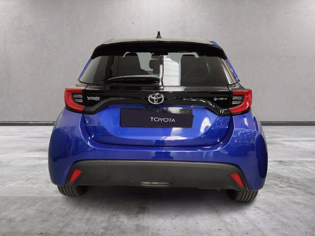 TOYOTA Yaris 1.5h trend