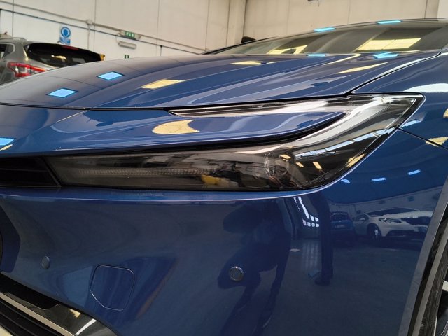 TOYOTA Prius 2.0 phev lounge