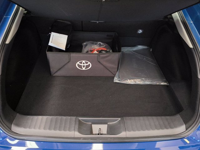 TOYOTA Prius 2.0 phev lounge