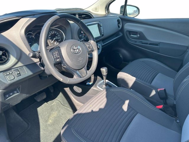 TOYOTA Yaris 1.5 Hybrid 5 porte Active