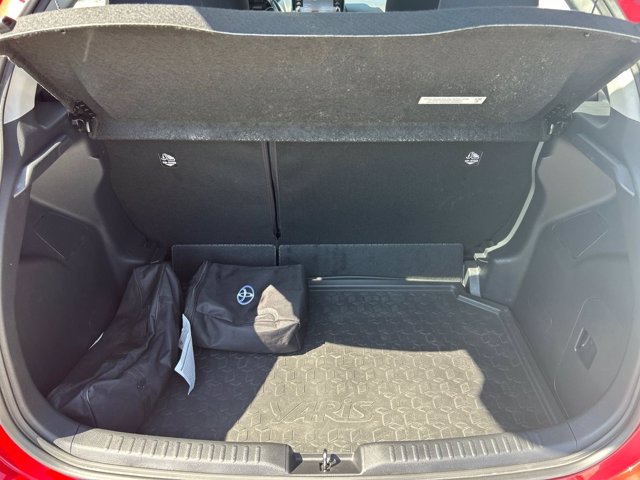 TOYOTA Yaris 1.0 5 porte Trend