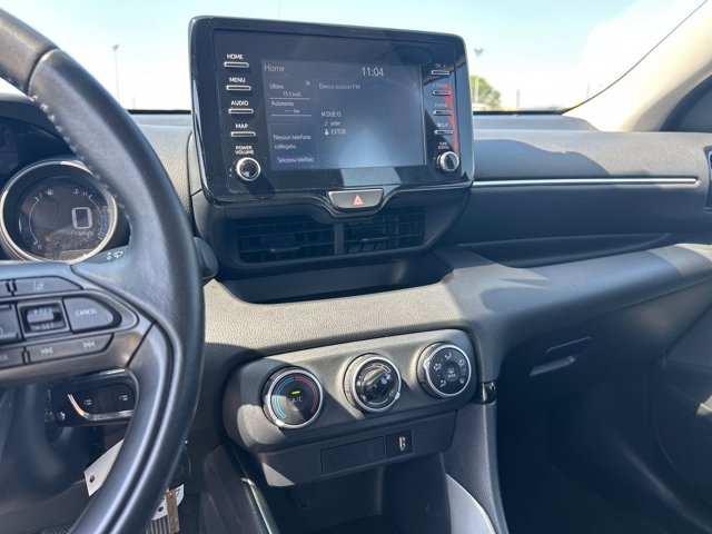 TOYOTA Yaris 1.0 5 porte Trend