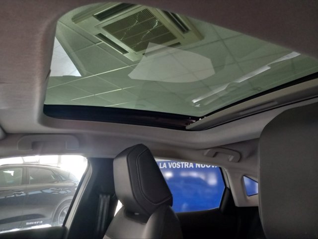 CITROEN C4 x motore elettrico 100kw shine