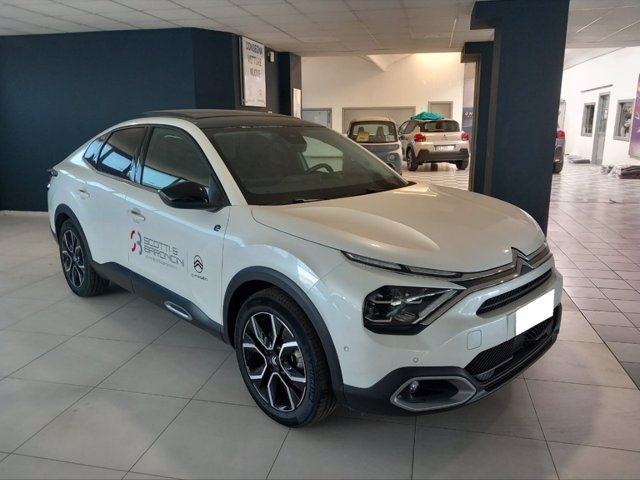 CITROEN C4 x motore elettrico 100kw shine