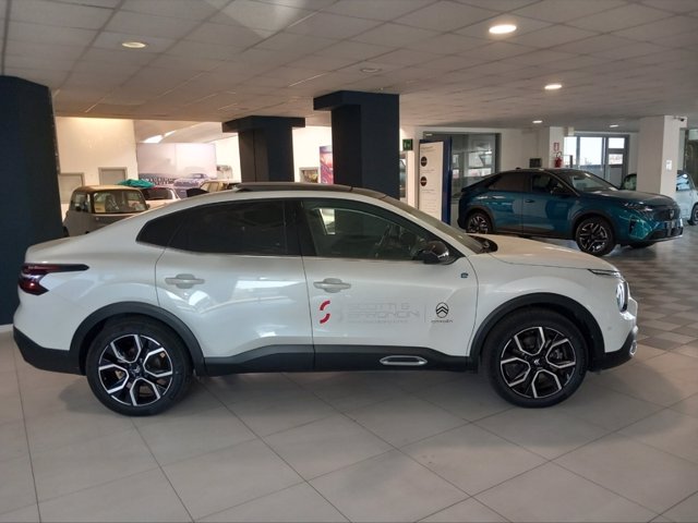 CITROEN C4 x motore elettrico 100kw shine