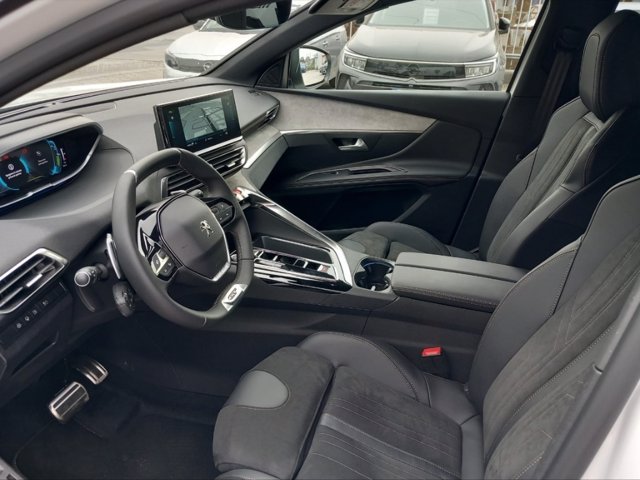 PEUGEOT 3008 1.6 hybrid phev gt 225cv e-eat8