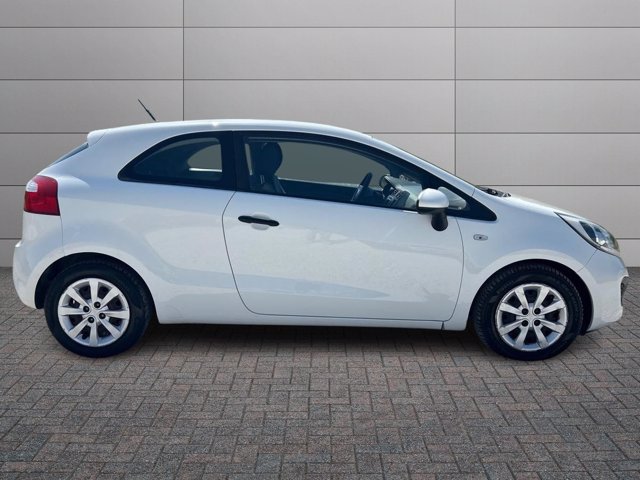 KIA Rio 5 Porte 1.2 EX