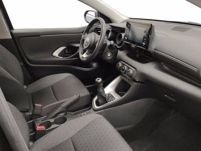 TOYOTA Yaris 1.0 5 porte Trend