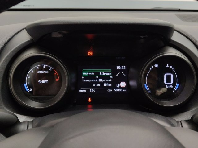 TOYOTA Yaris 1.0 5 porte Trend