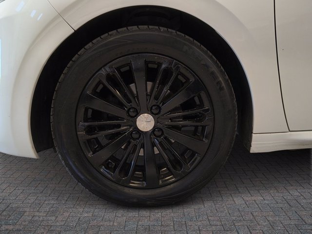 PEUGEOT 208 5p 1.2 puretech active 82cv