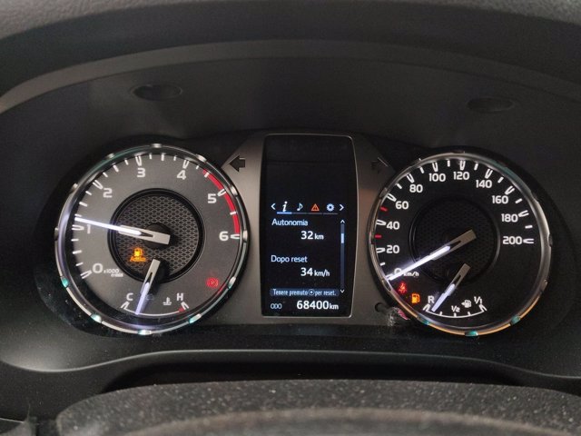 TOYOTA Hilux 2.4 D-4D 4WD 4 porte Double Cab Lounge