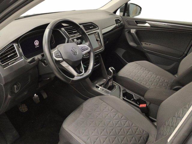 VOLKSWAGEN Tiguan 1.5 tsi life 130cv