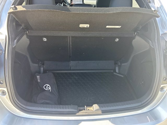 TOYOTA Yaris 1.5h lounge