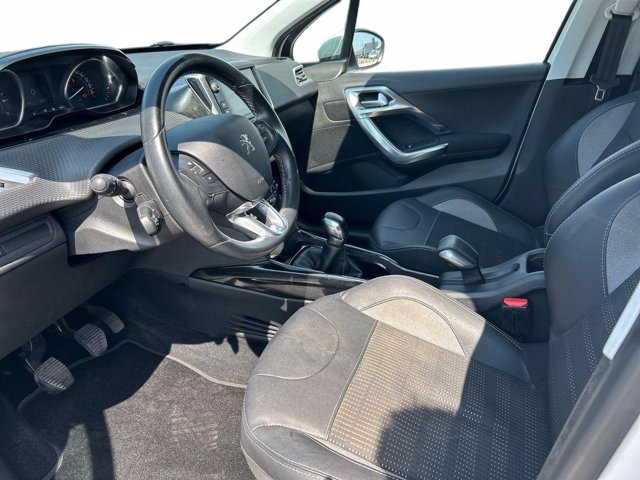 PEUGEOT 2008 1.2 puretech t allure s&s 110cv my16