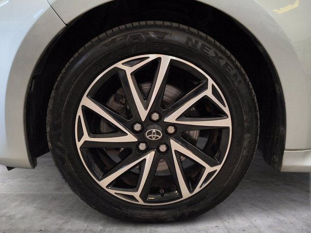 TOYOTA Yaris 1.5 Hybrid 5 porte Lounge