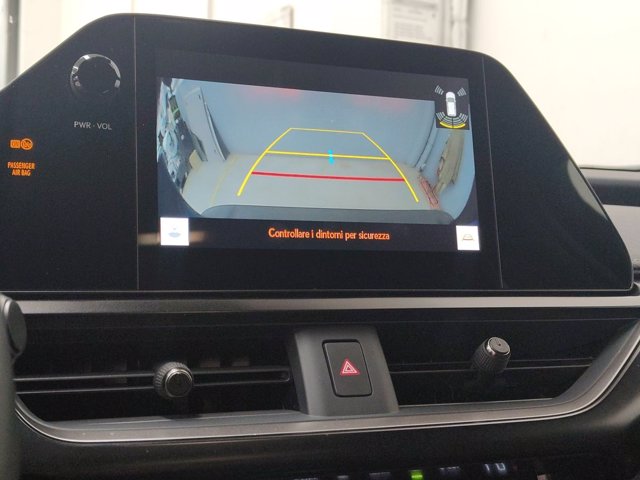 LEXUS Ux 250h 2.0 design 2wd cvt