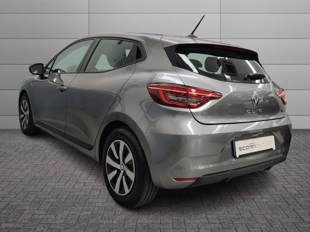 RENAULT Clio 1.6 e-tech full hybrid techno 145cv auto