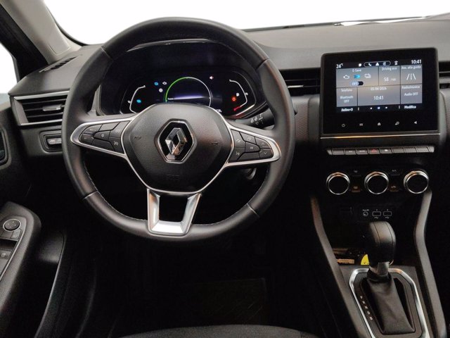 RENAULT Clio 1.6 e-tech full hybrid techno 145cv auto