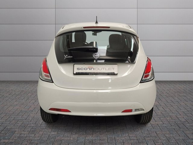 LANCIA Ypsilon 1.2 silver 69cv